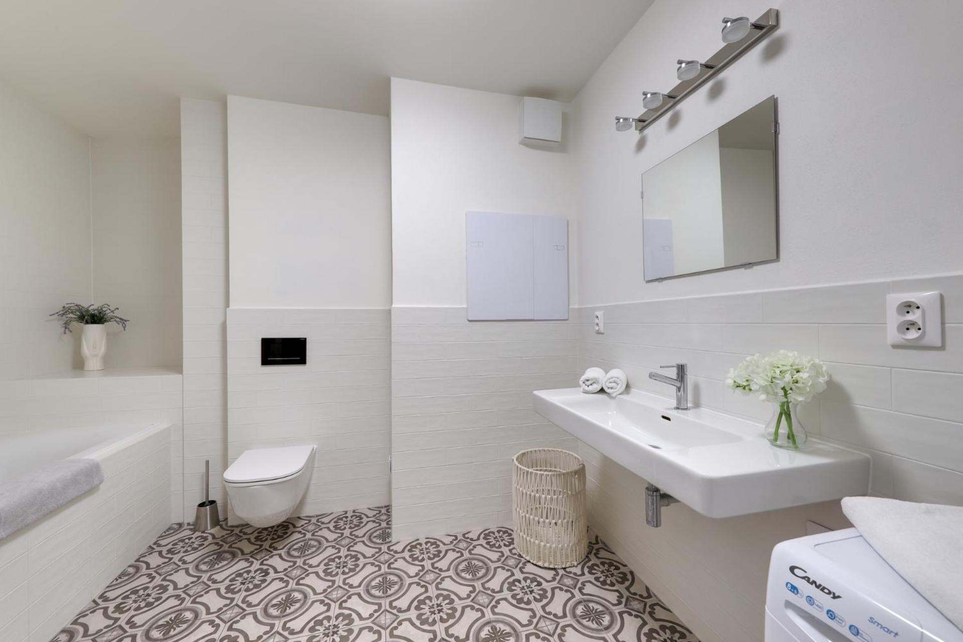 Shon Apartment Old Town Братислава Экстерьер фото