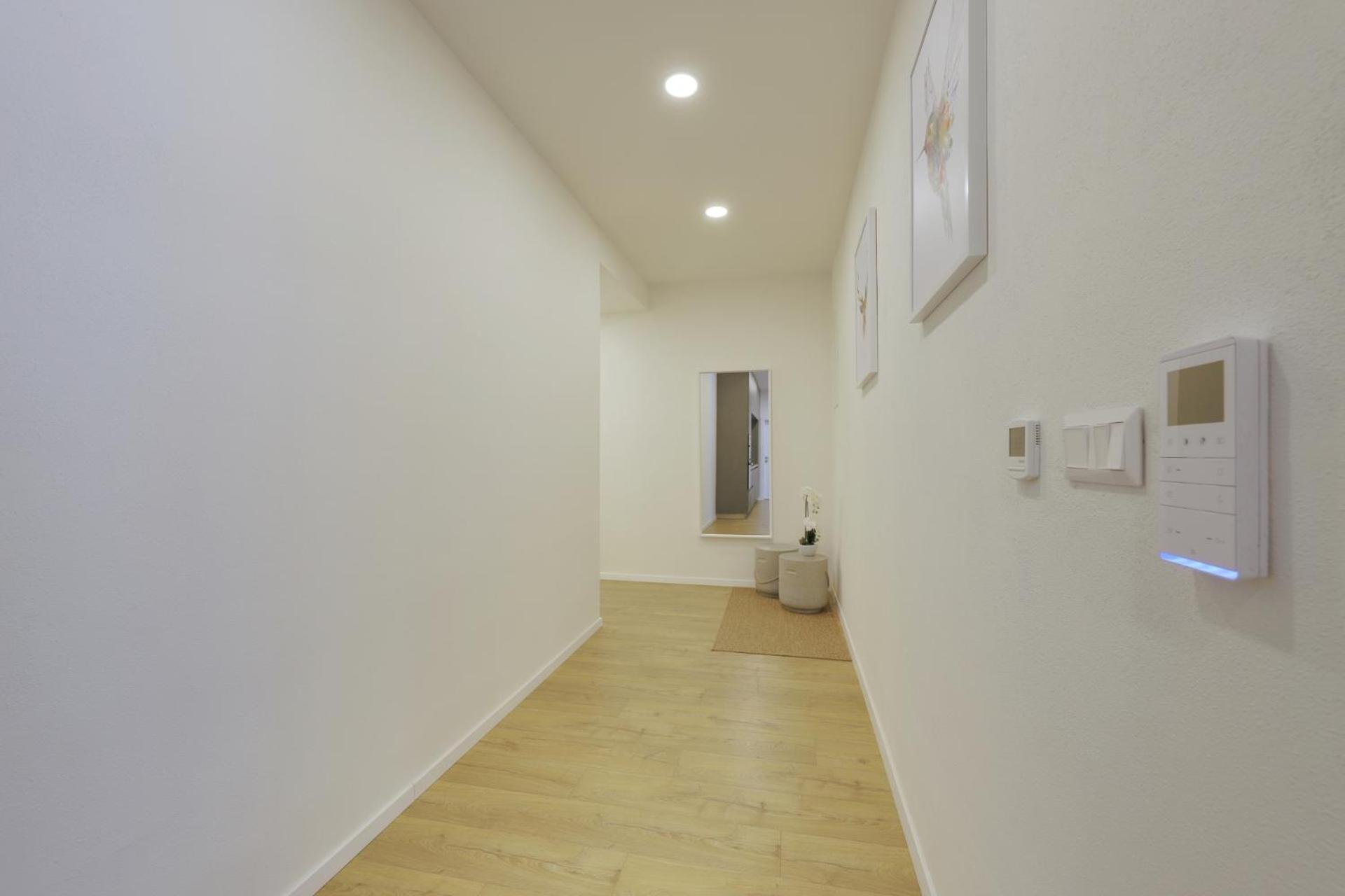 Shon Apartment Old Town Братислава Экстерьер фото