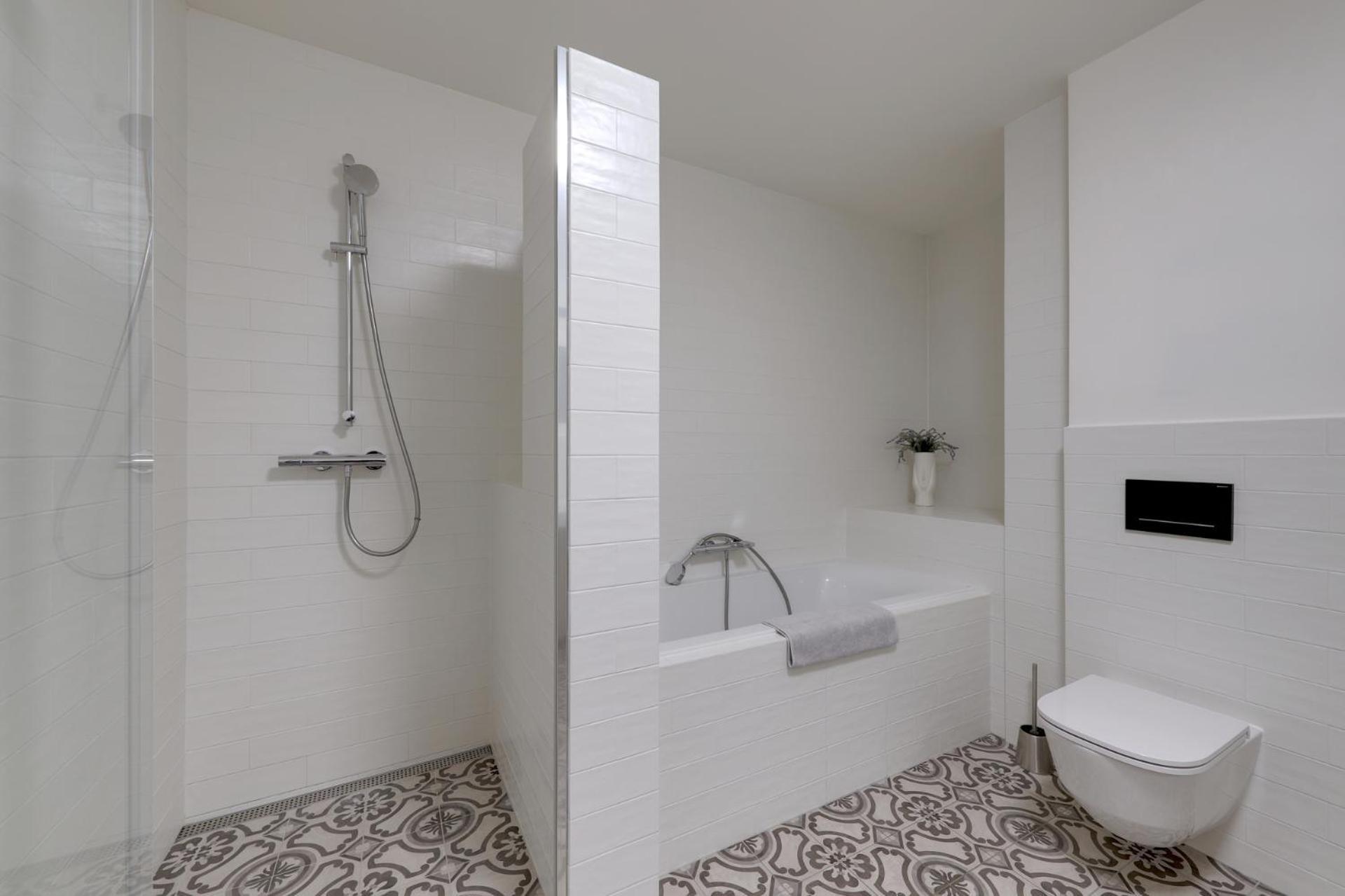 Shon Apartment Old Town Братислава Экстерьер фото